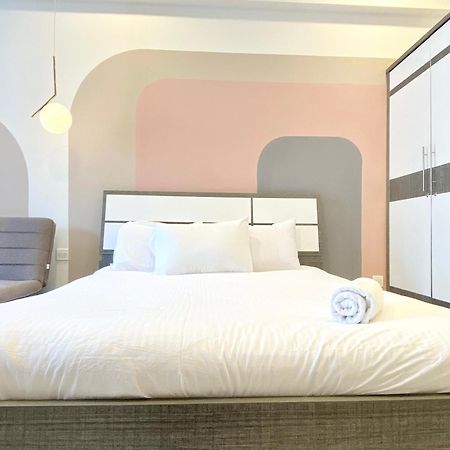 Yu Stay Lux And Cozy 2Bedrs In Soho Residence Near Bui Vien Walking Street Хошимин Екстериор снимка