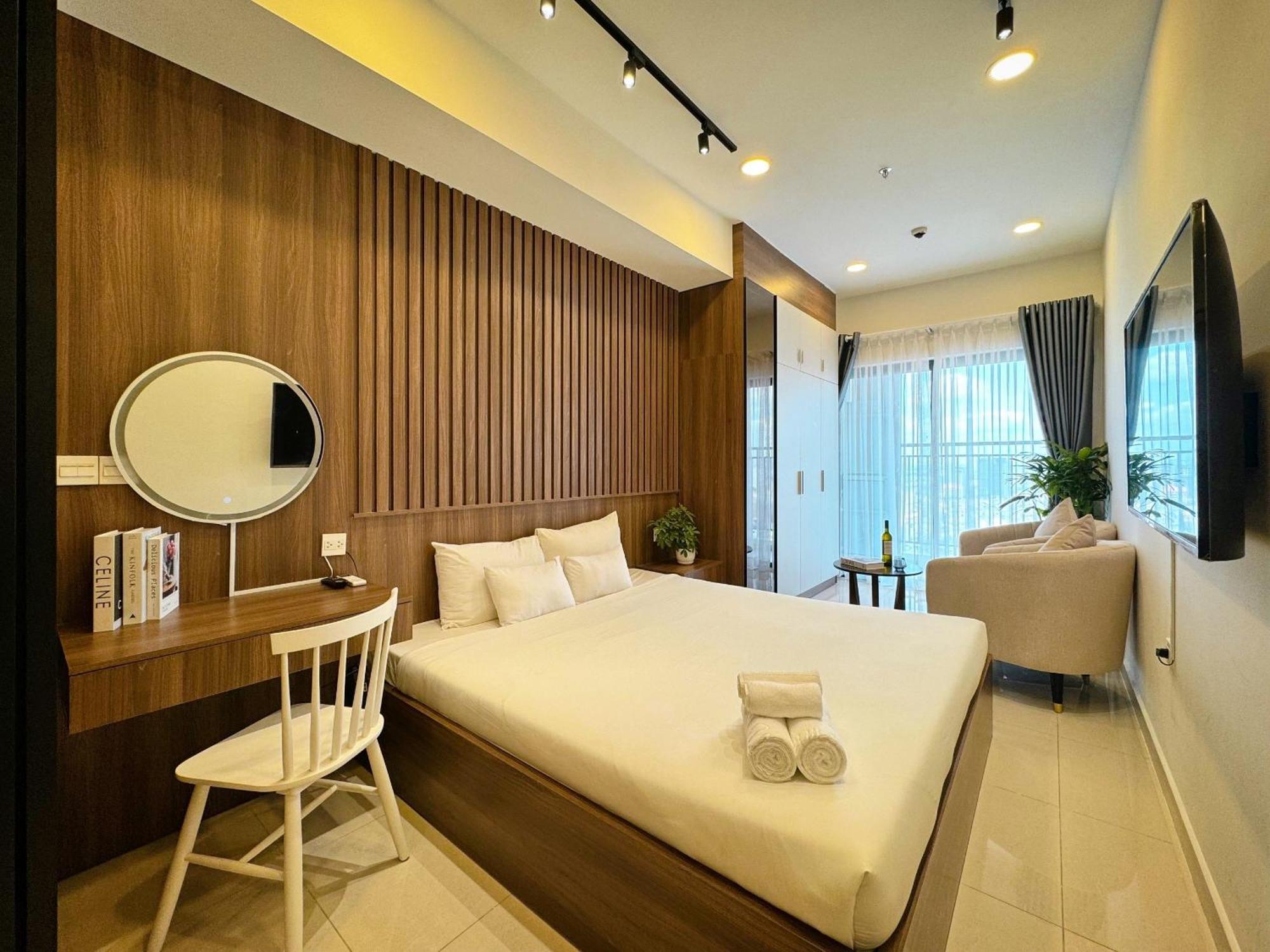Yu Stay Lux And Cozy 2Bedrs In Soho Residence Near Bui Vien Walking Street Хошимин Екстериор снимка