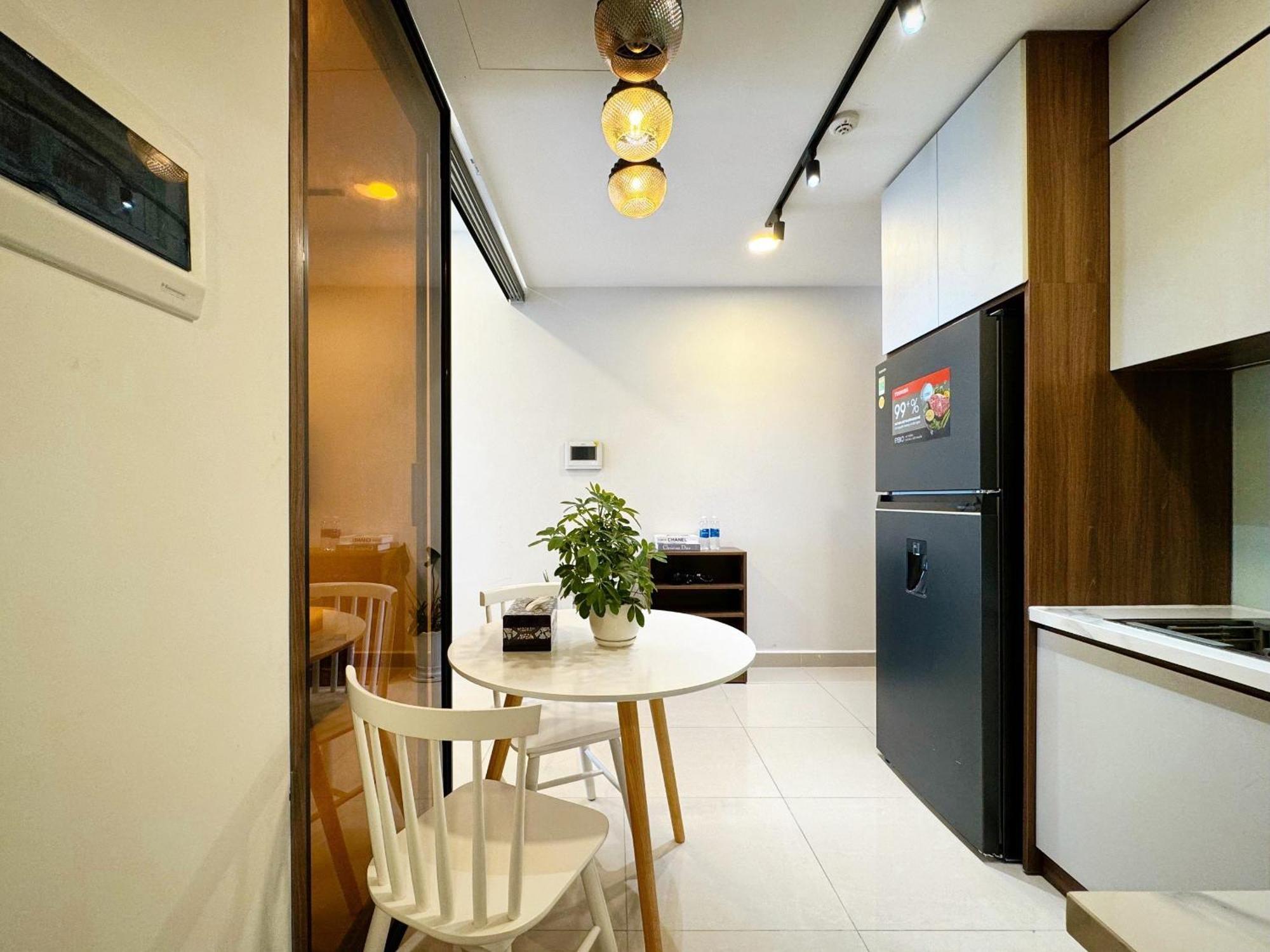 Yu Stay Lux And Cozy 2Bedrs In Soho Residence Near Bui Vien Walking Street Хошимин Екстериор снимка